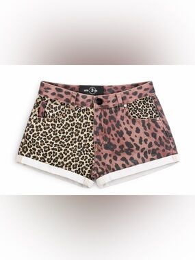 🐆NWT Umgee Leopard Colorblock Denim Shorts Size 3 Rolled Hem Animal Print 🐆